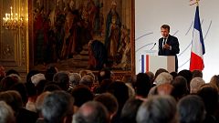 Macron advierte que Europa que "no puede seguir dejando su seguridad sólo en manos de EE.UU."