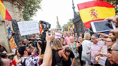 El cámara de Telemadrid golpeado denuncia ante los Mossos la agresión sufrida en la concentración de Cs