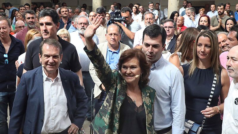 Calvo pide a los partidos que dejen de "crear tensiones" en Cataluña: "Nadie va a romper" el marco constitucional 