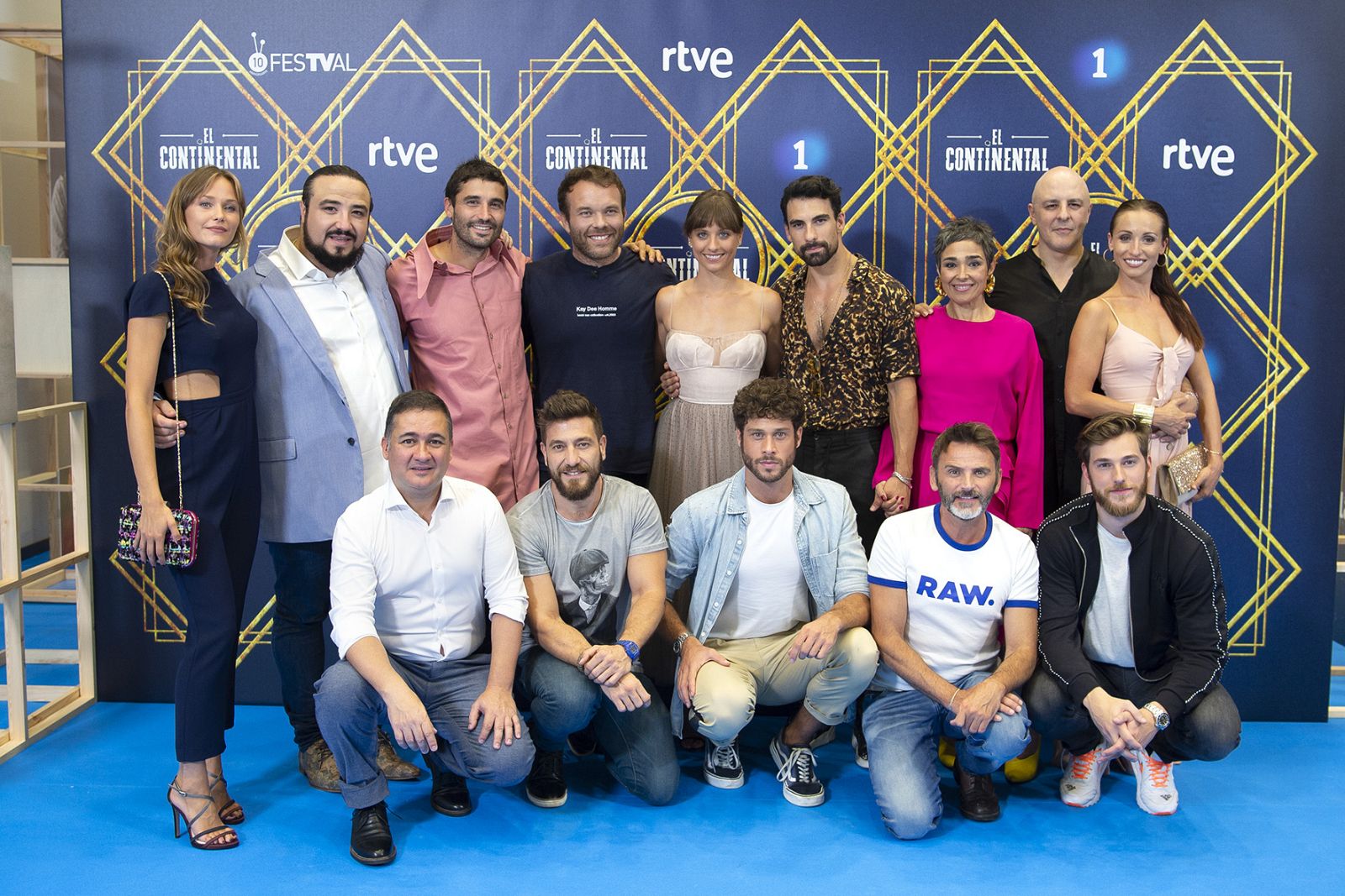 Reparto de 'El Continental' en el FesTVal de Vitoria