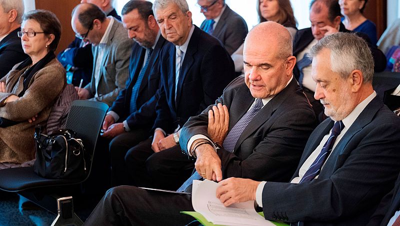 El juicio de los ERE se reanuda tras el parón estival con las declaraciones de los últimos testigos