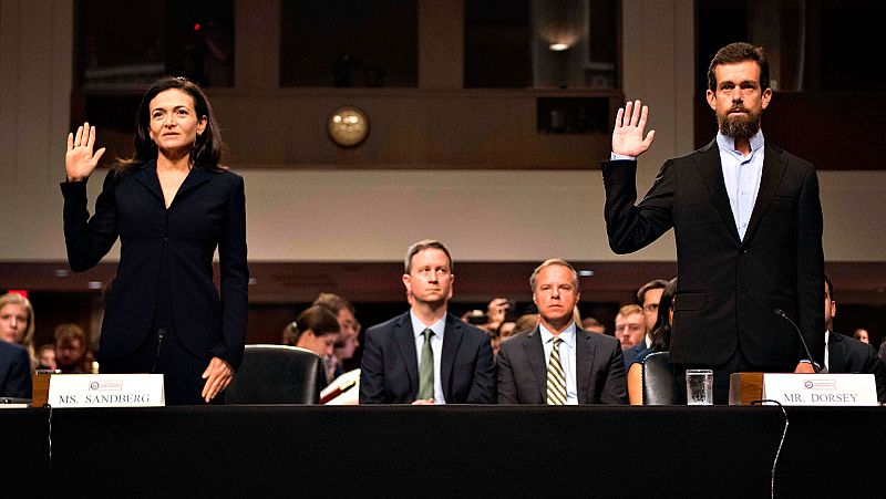 Facebook y Twitter defienden en el Congreso de EE.UU. que realizan más controles para frenar la manipulación electoral