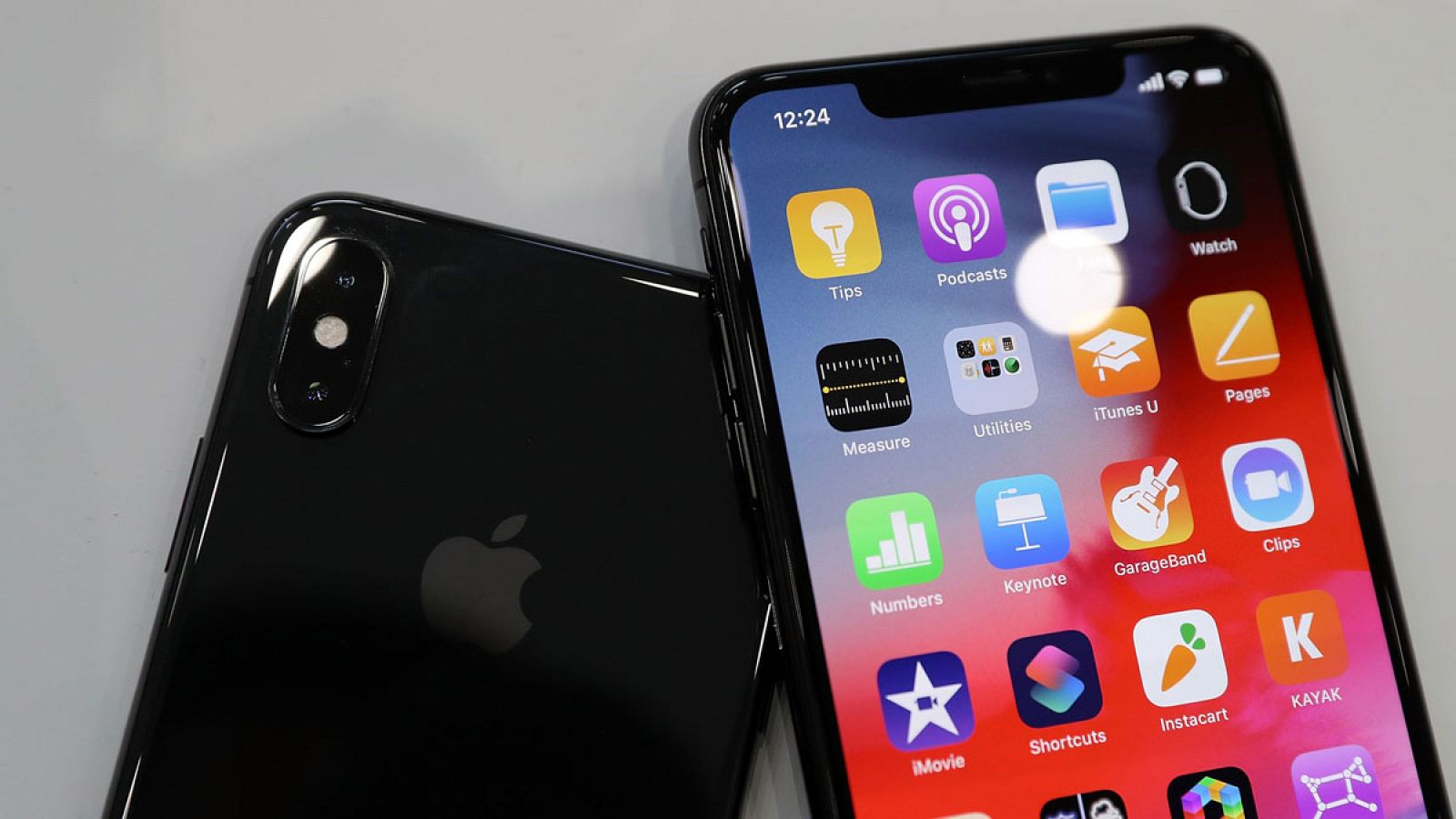 Los nuevos iPhone XS presentados por Apple.