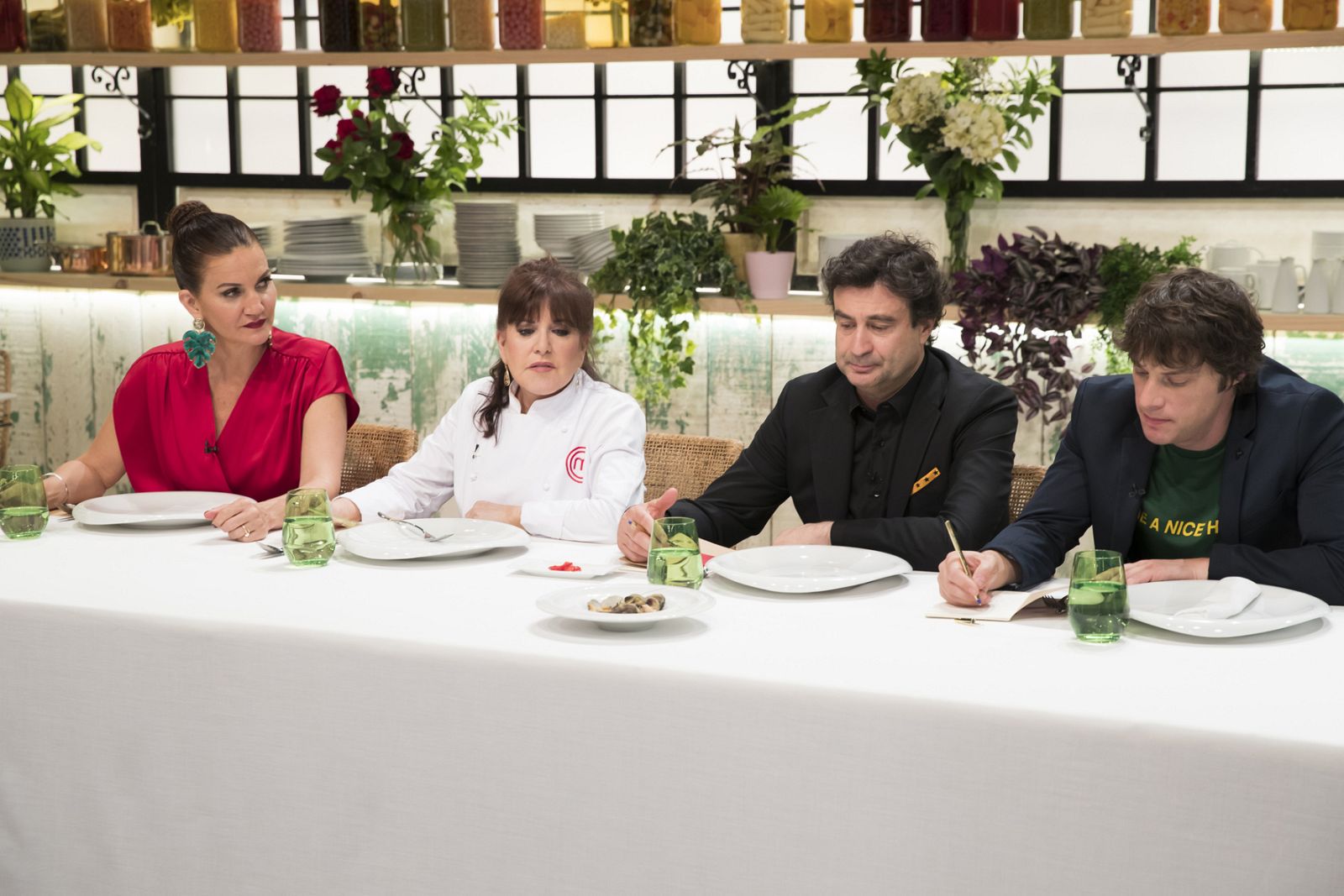 Loles León regresa a los fogones de MasterChef Celebrity