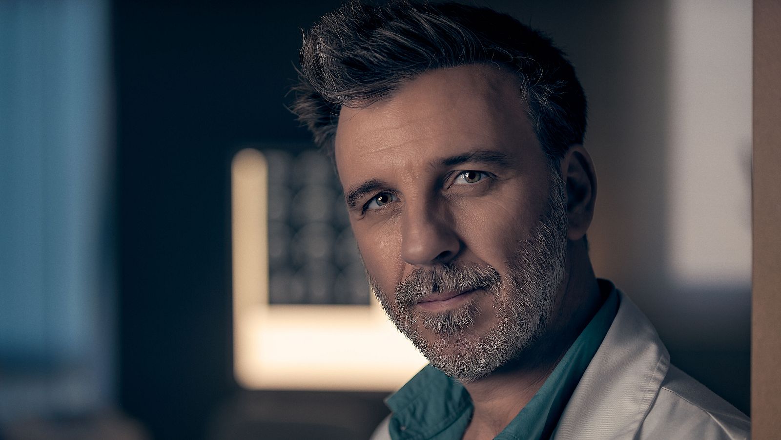 Centro medico- Armando del Río es el Dr. Merino