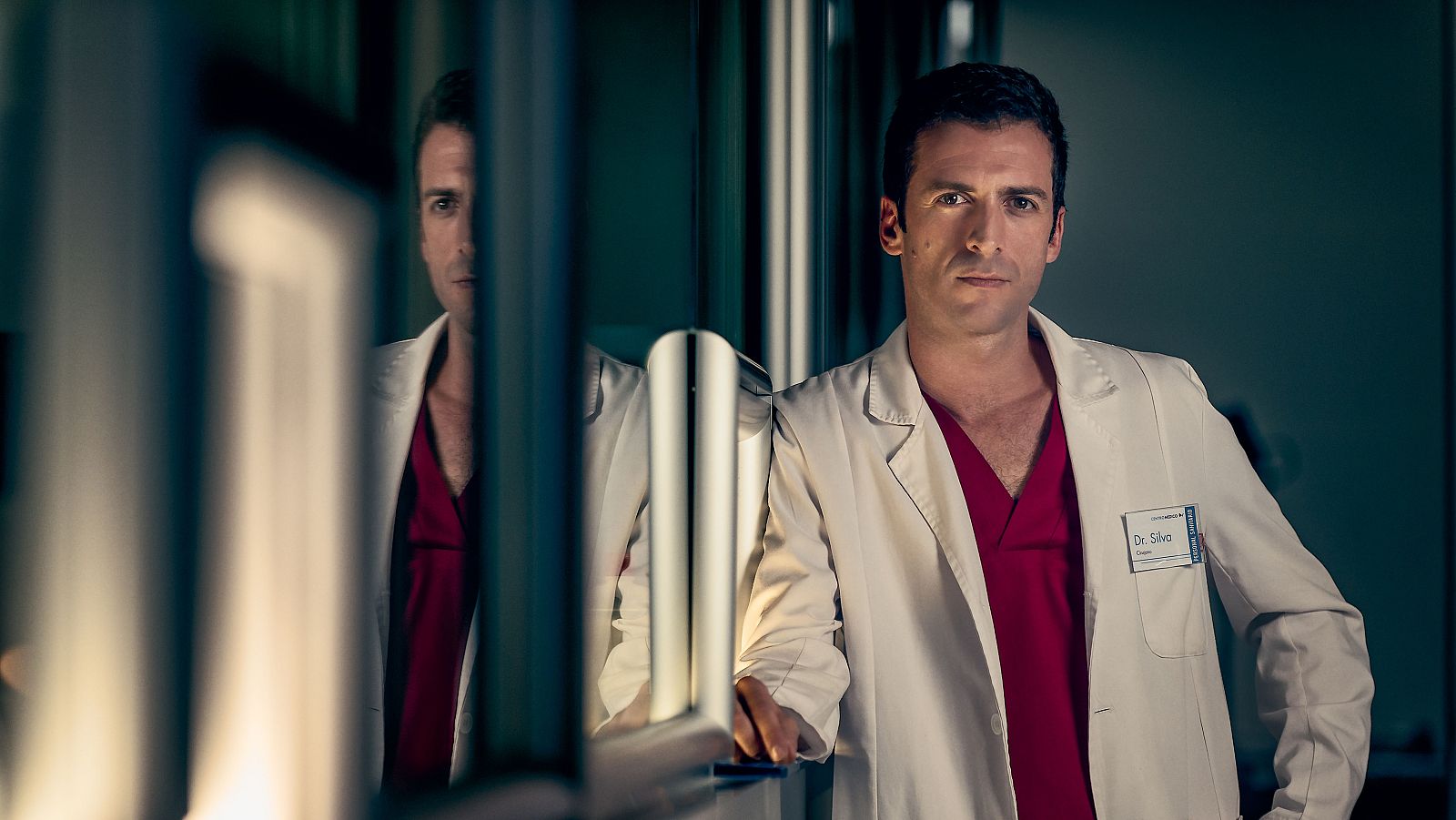 Centro médico- Óscar Ramos es el Dr. Silva