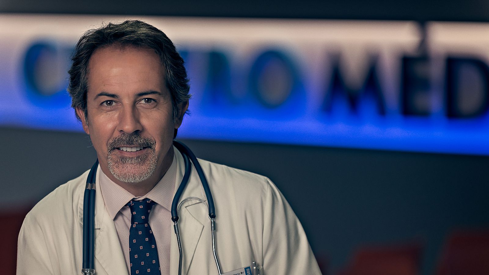 Centro médico- José Navar es el Dr. Landó