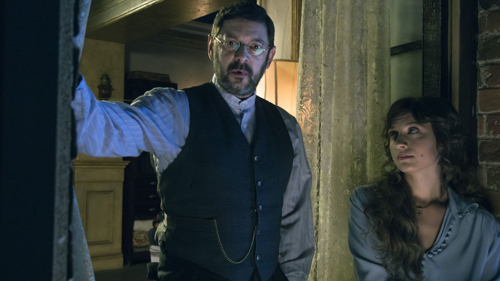 Andrea, feliz con la buena marcha del local de su padre