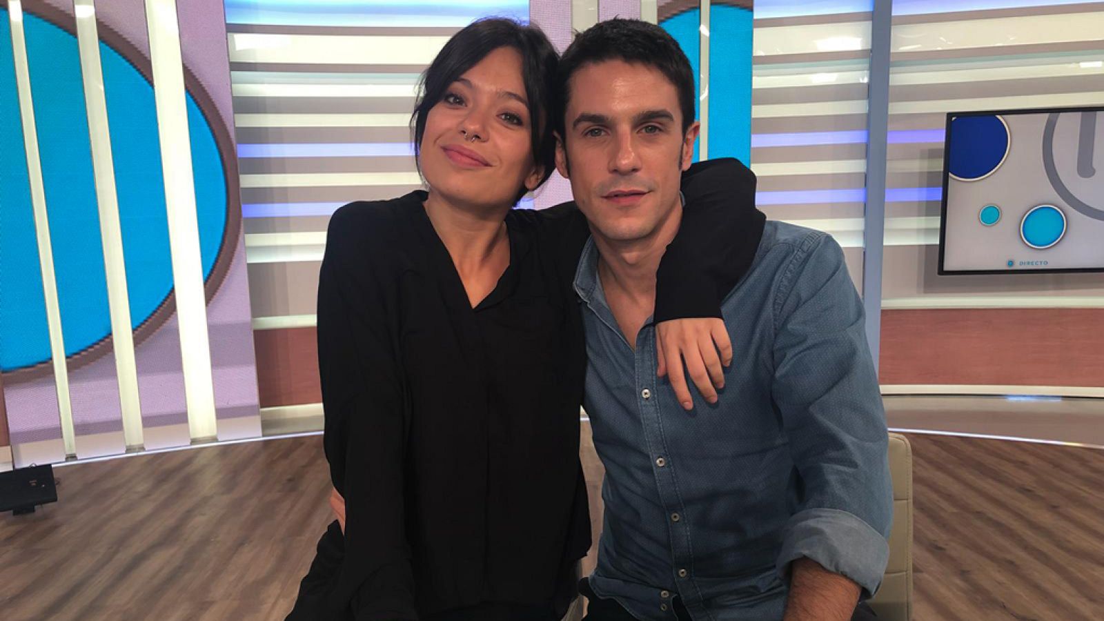 Alejo Sauras y Anna Castillo, Susana y Iago en 'Estoy vivo'