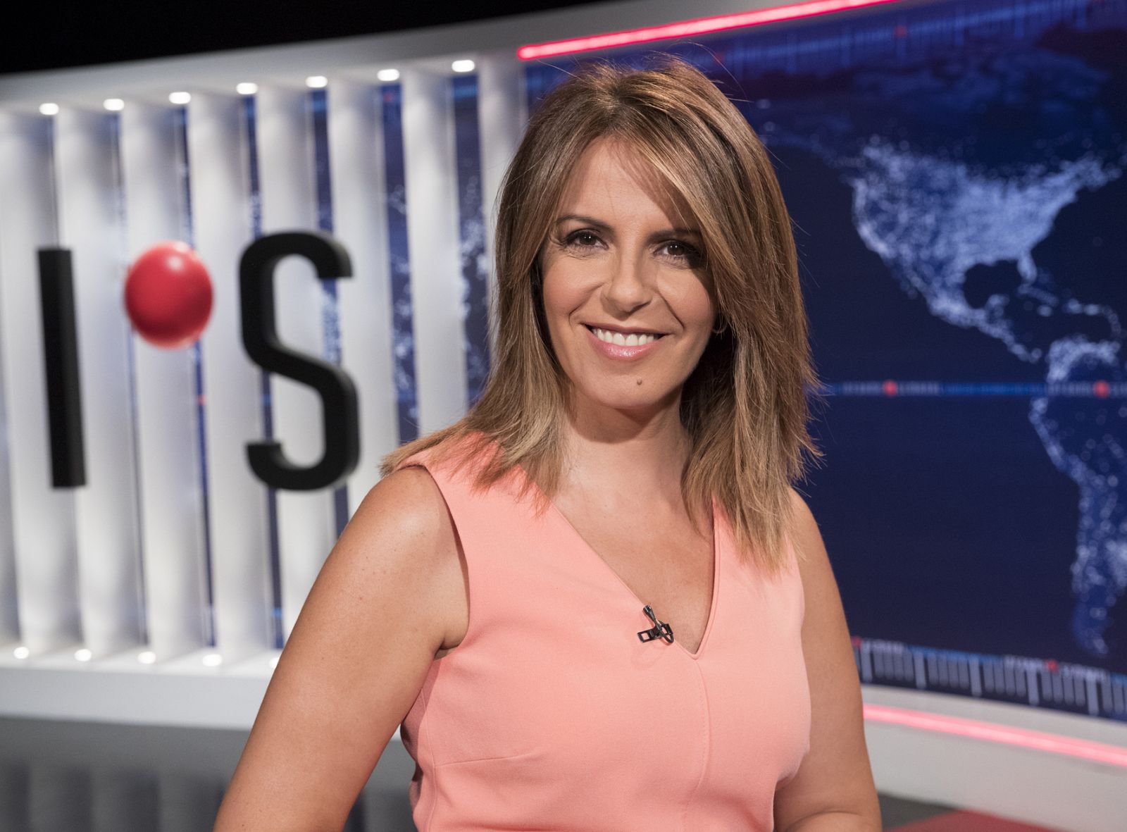 Pilar García Muñiz presenta 'Informe semanal'