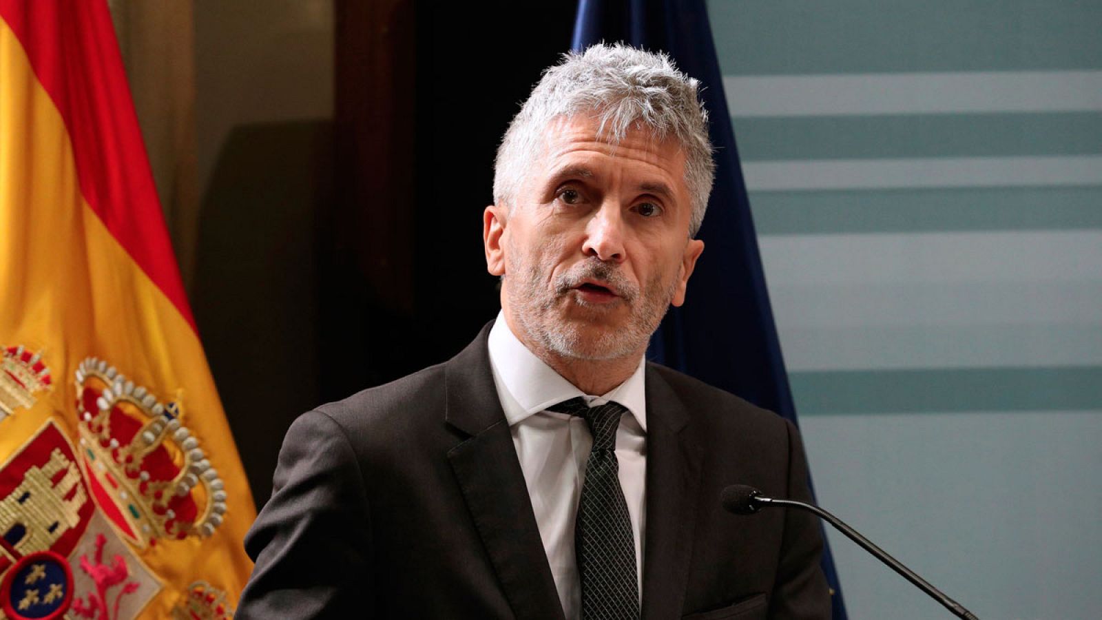 El ministro del Interior, Fernando Grande-Marlaska, tras reunirse con sindicatos y asociaciones de Policía Nacional y Guardia Civil este viernes