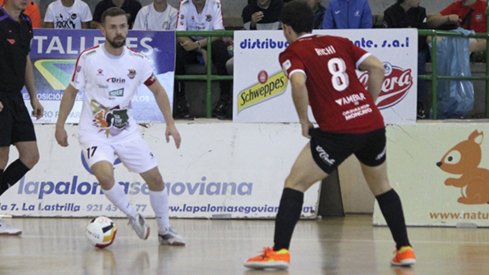 Un 0-3 en 6 minutos da primer triunfo al Zaragoza y doblega al Segovia (2-3)