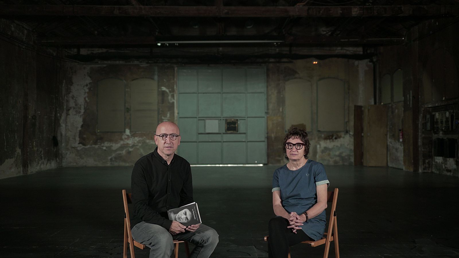 Óscar López con Donatella Di Pietrantonio