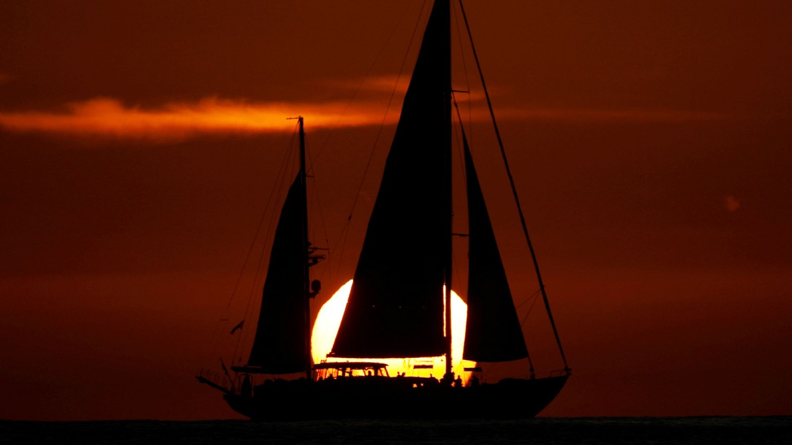 El barco con bandera británica Astral, de la ONG Proactiva Open Arms, el pasado 7 de octubre.