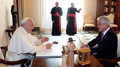 El papa expulsa del sacerdocio a dos exobispos chilenos acusados de abusos sexuales