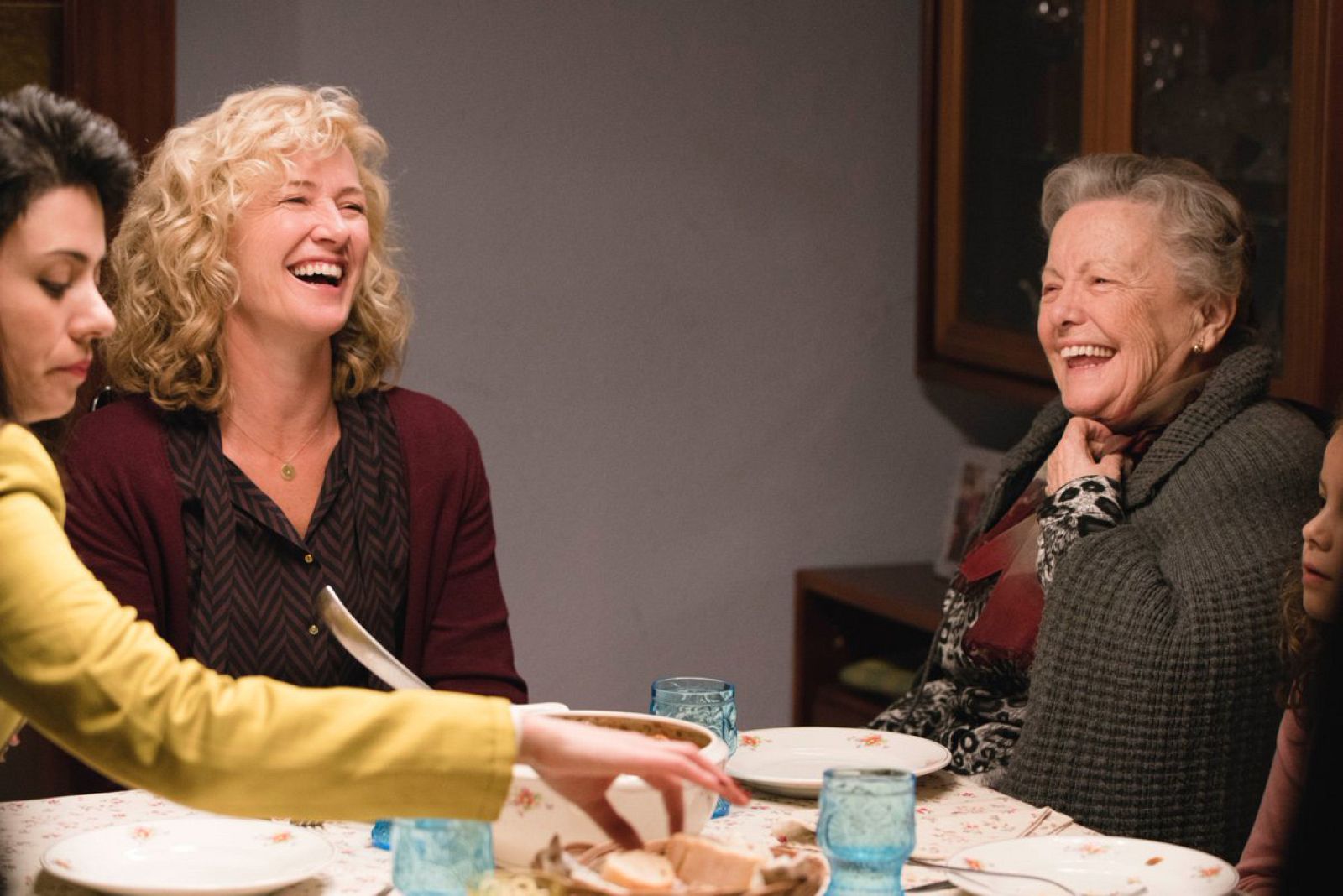 Las mujeres dan un paso al frente en 'Cuéntame'