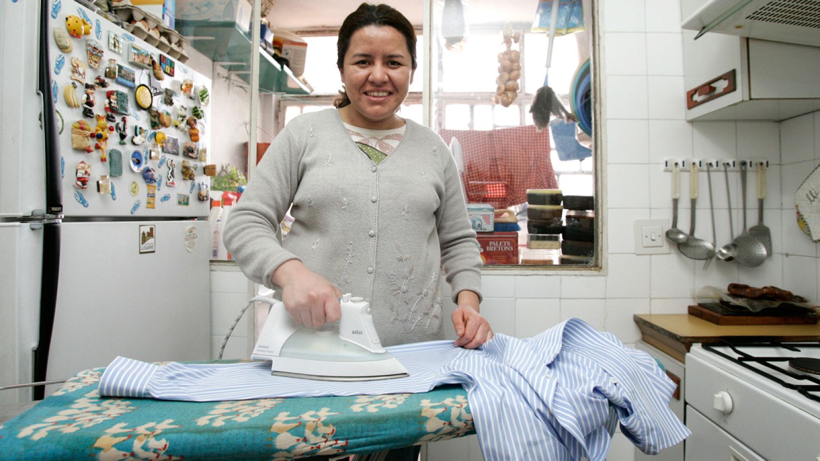 Empleada de hogar en una imagen de archivo