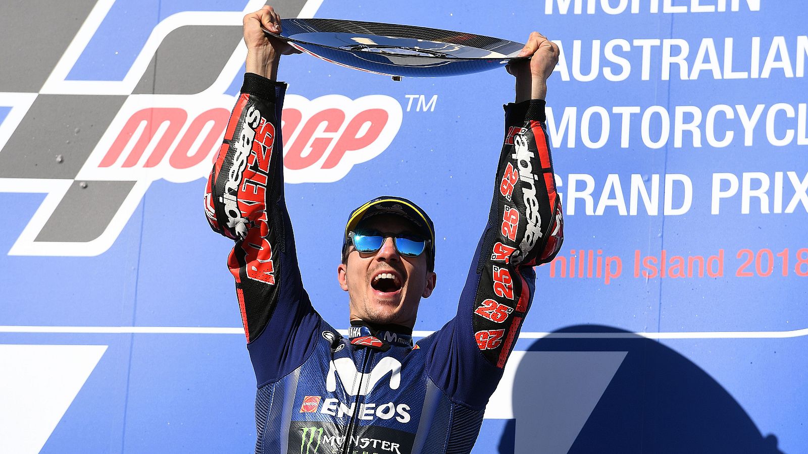 Maverick Viñales celebra su victoria en el GP de Australia.