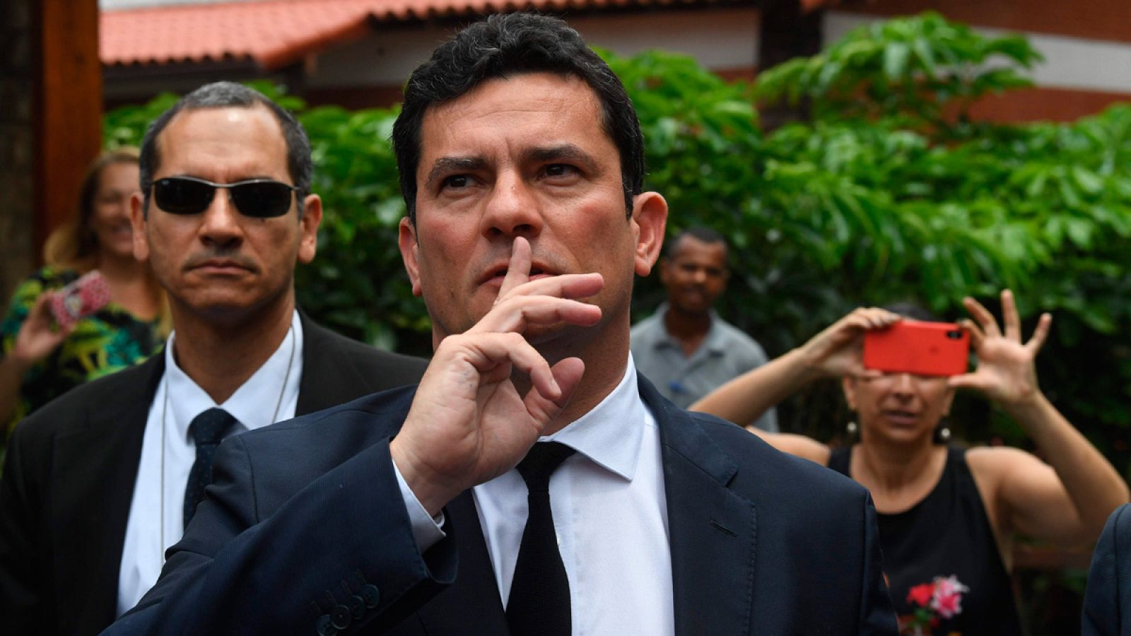 El juez Moro, a su salida de la vivienda del presidente electo de Brasil, Jair Bolsonaro