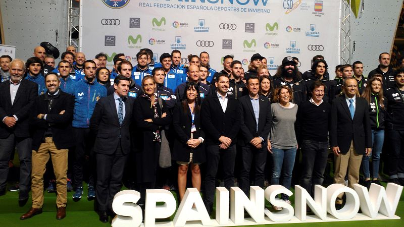 La RFEDI presenta a sus equipos bajo el brillo de la medalla de Pyeongchang