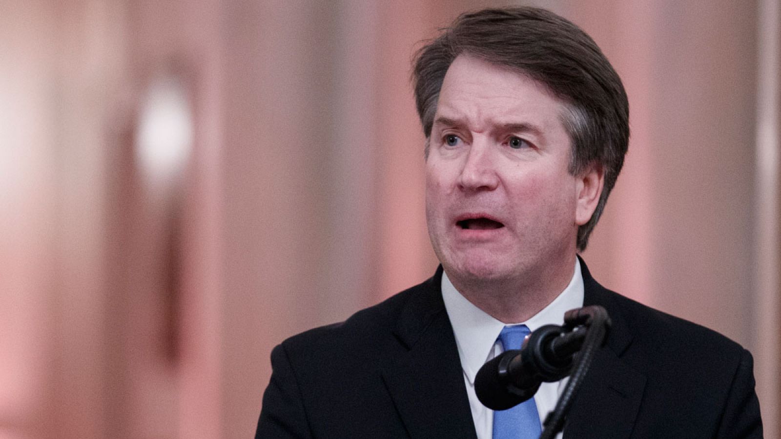 Una mujer que acusó a Kavanaugh de violarla, reconoce que mintió