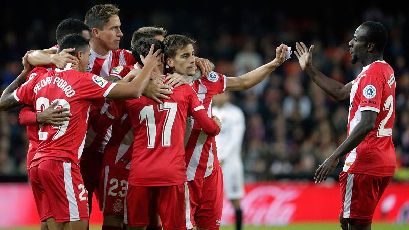 El Girona se impulsa en Mestalla a costa del Valencia