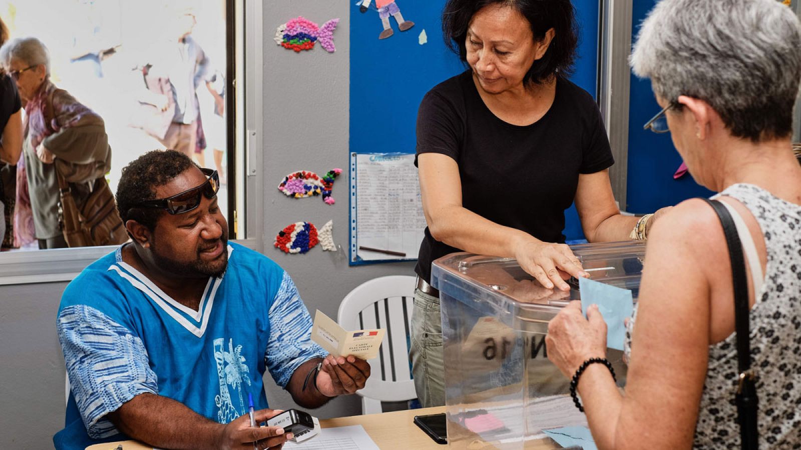 Los ciudadanos de Nueva Caledonia han decidido en referéndum seguir unidos a Francia