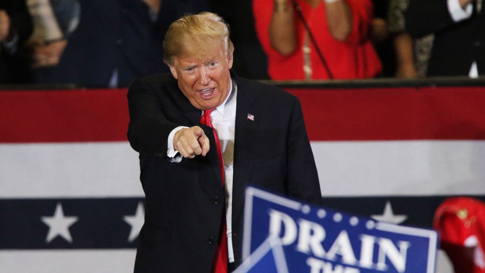 Trump en un mitin en Pensacola (Florida)