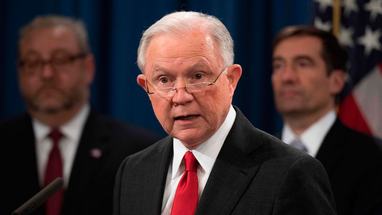 Jeff Sessions ha presentado esta tarde su dimisión como fiscal general