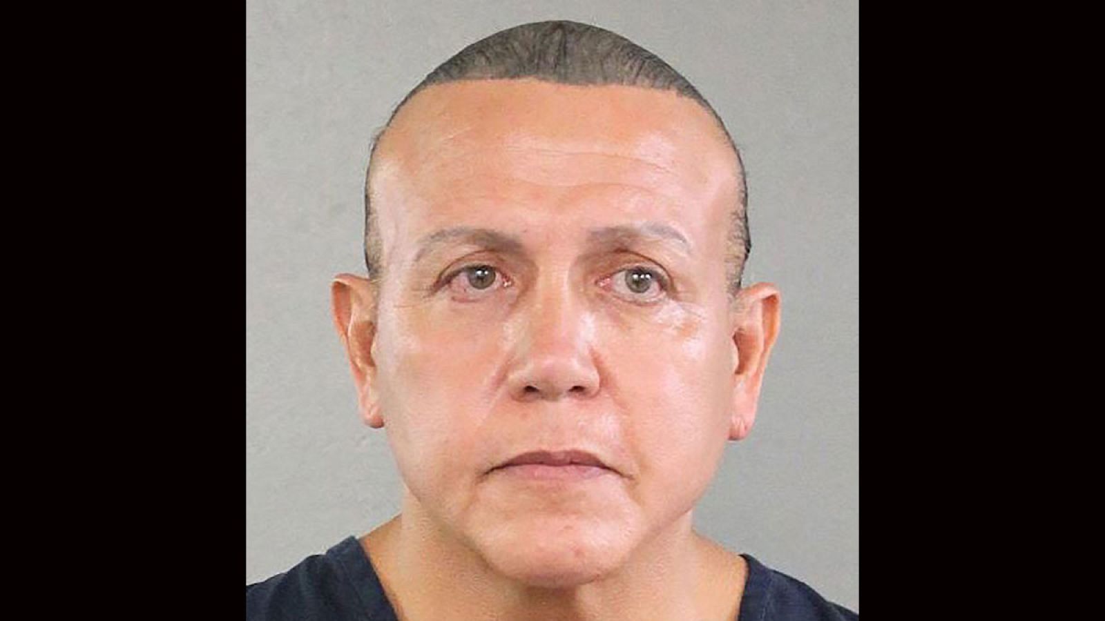 César Sayoc, considerado autor del envío de 16 paquetes bomba de fabricación casera a 13 figuras públicas