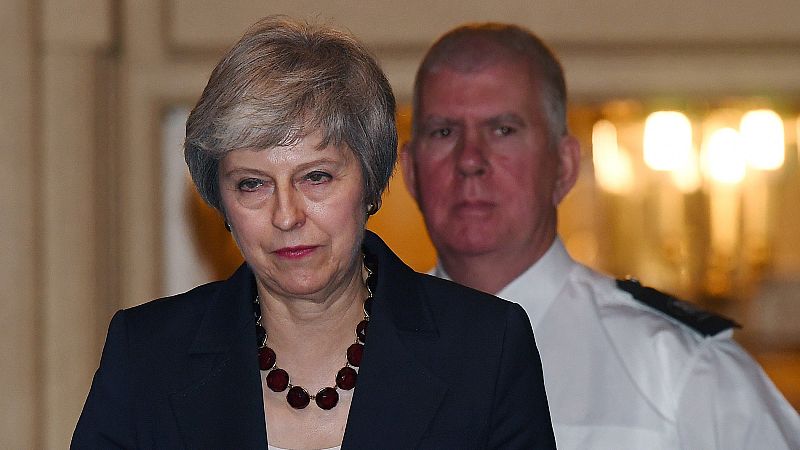 El Gobierno británico acepta el principio de acuerdo de May con Bruselas para el 'Brexit'