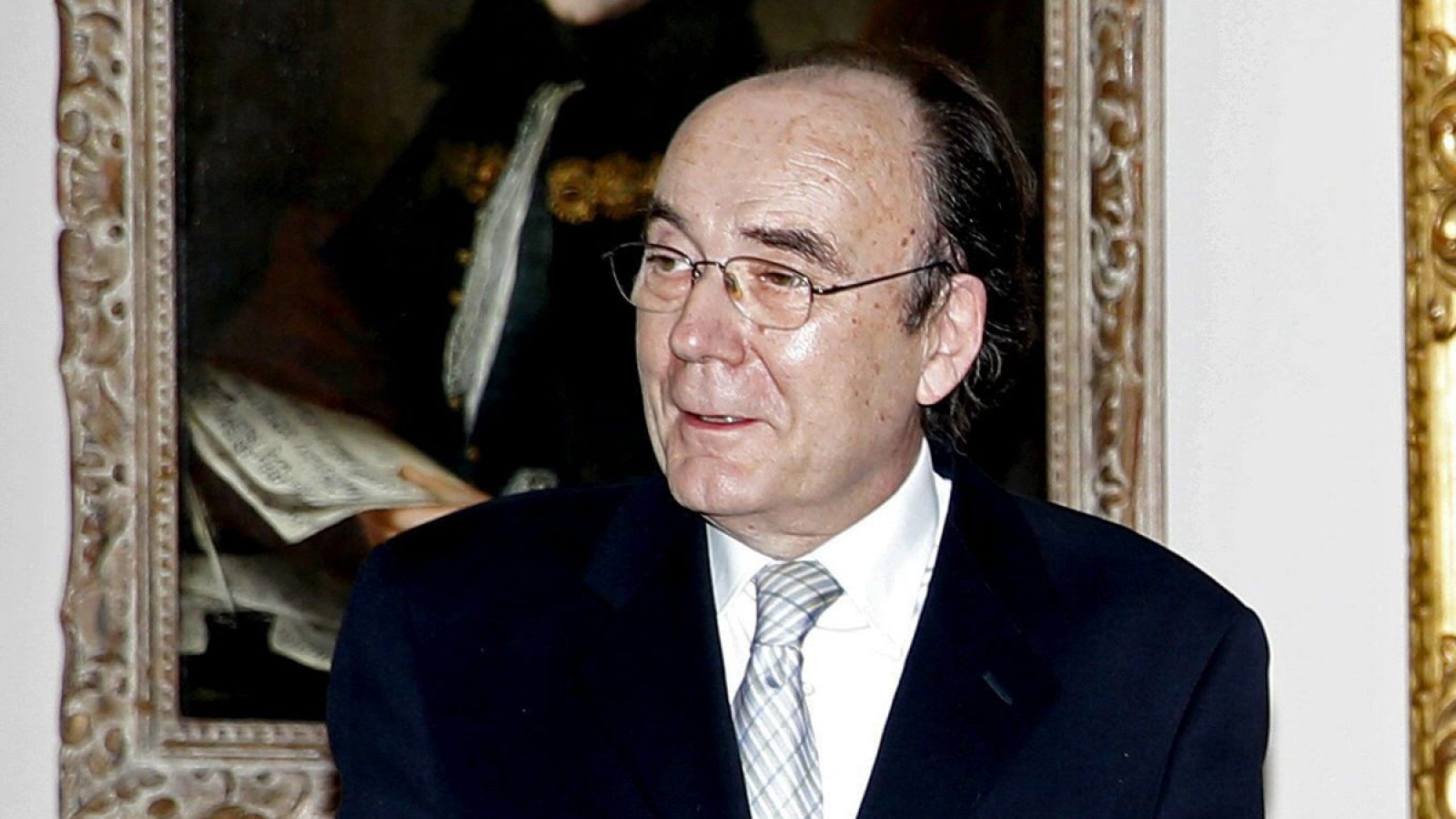 Francisco Calvo Serraller durante la inauguración de la exposición 'Goya y el infante don Luis: el exilio y el reino' en el Palacio Real de Madrid el 29 de octubre de 2012