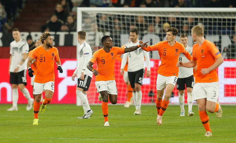 Holanda remonta ante Alemania para colarse 'in extremis' en la final a cuatro