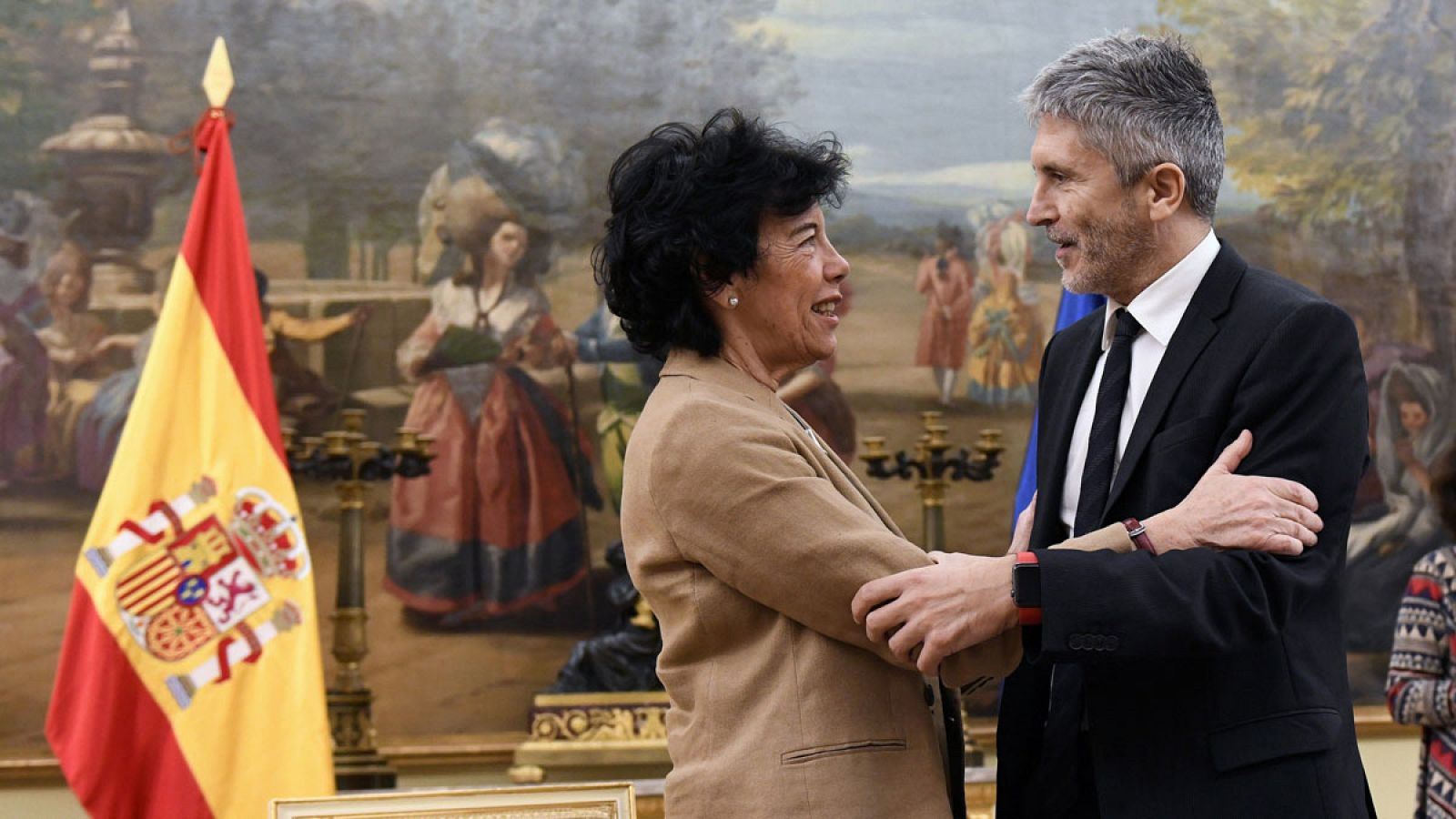 Celaá y Grande-Marlaska durante la firma del protocolo