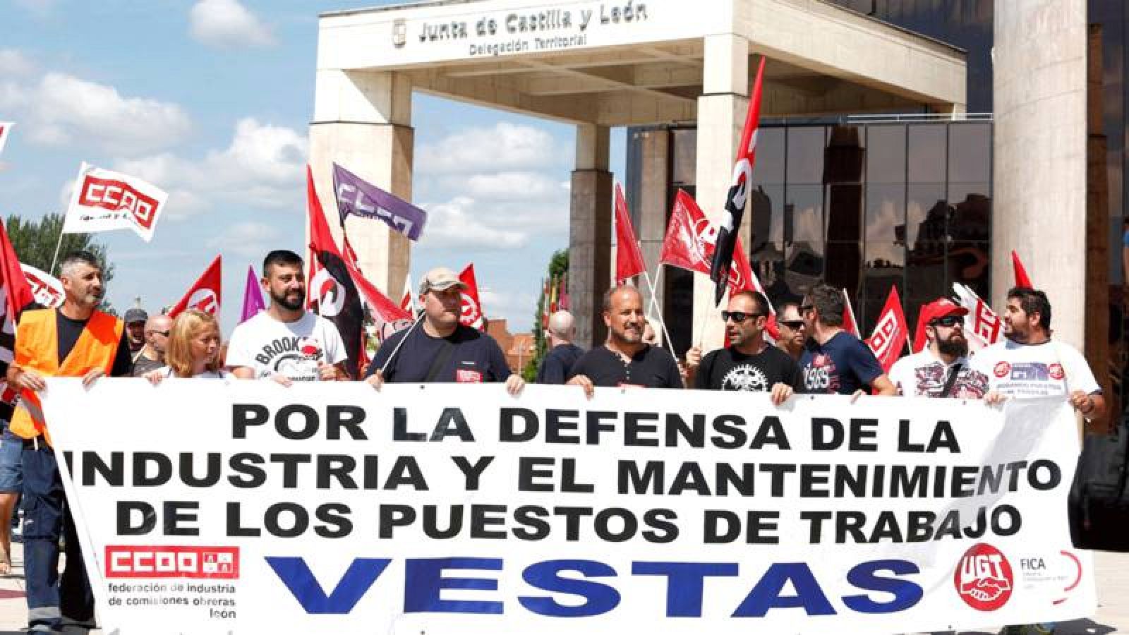 Centenares de personas se manifestaron el pasado mes de julio en León para exigir la continuidad de la multinacional