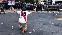 Los incidentes previos al River-Boca obligan a aplazar a este domingo la final de la Libertadores