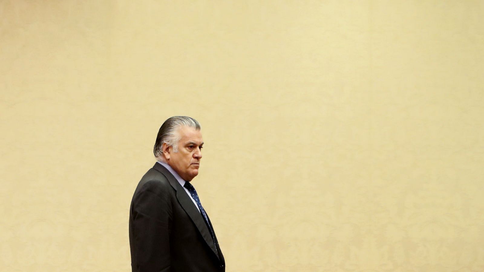 El juez del caso Villarejo llama a declarar Bárcenas y su esposa en el marco de la Operación 'Kitchen'