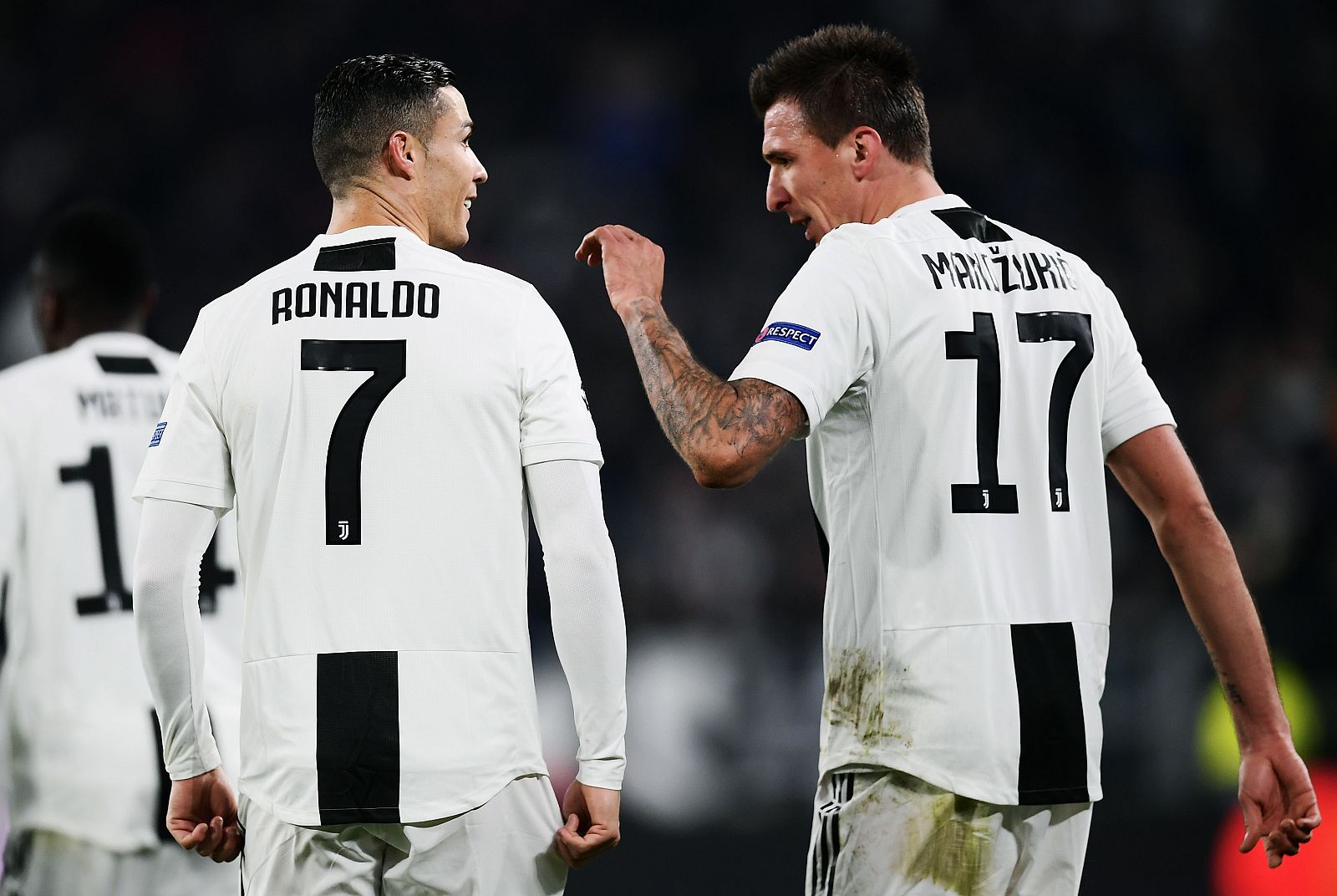 Cristiano y Mandzukic celebran el gol del croata
