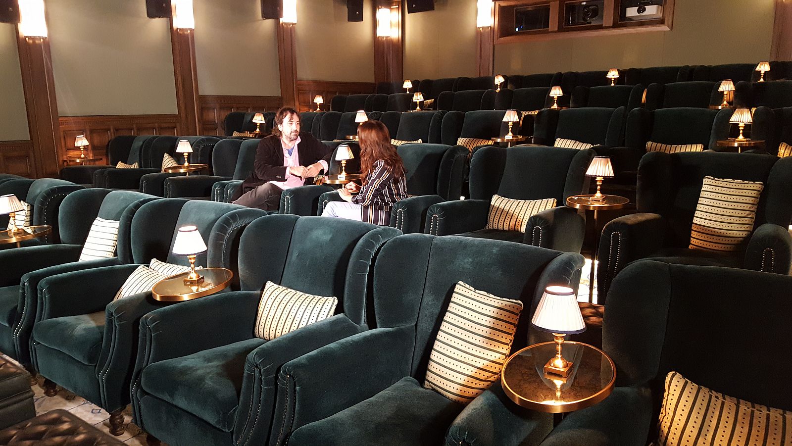 Montse Elias entrevista Isaki Lacuesta