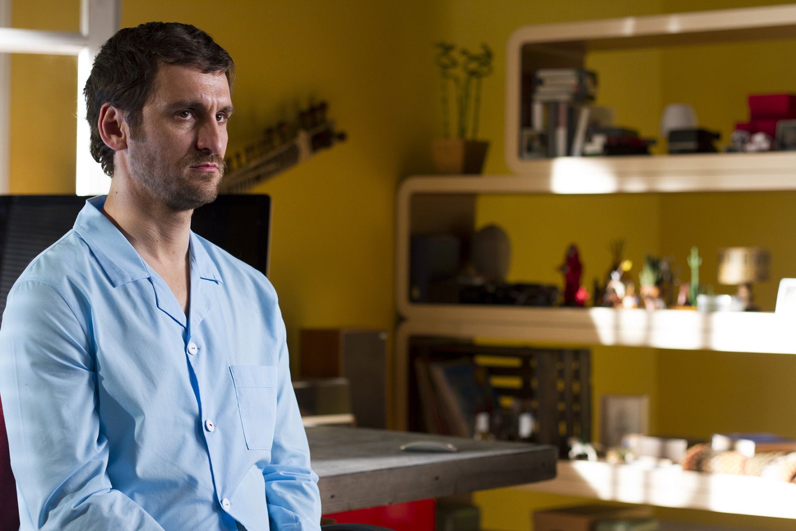 Raúl Arévalo protagoniza 'Memorias de un hombre en pijama'