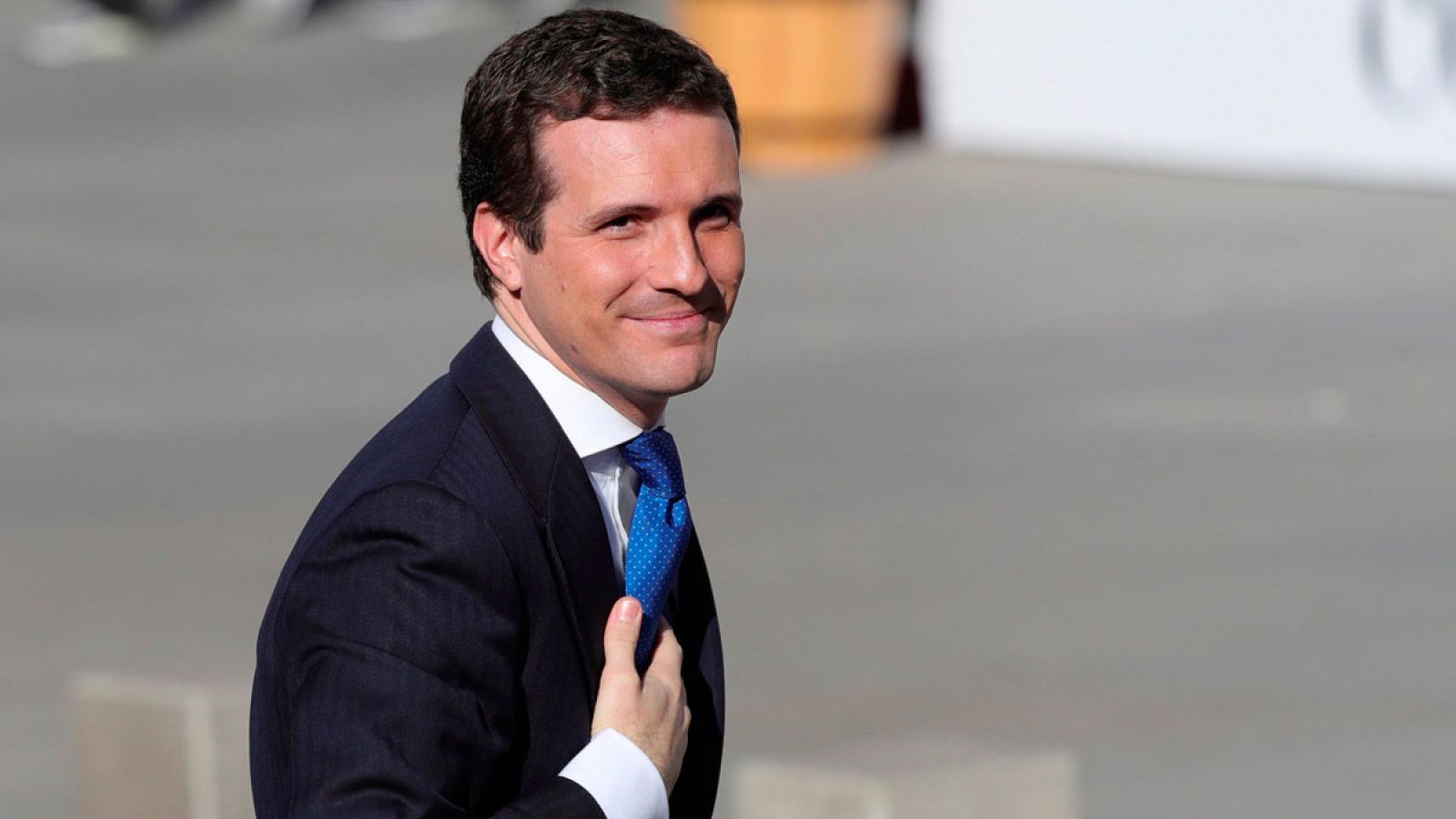 Casado a su llegada al Congreso para el acto conmemorativo del 40 aniversario de la Constitución