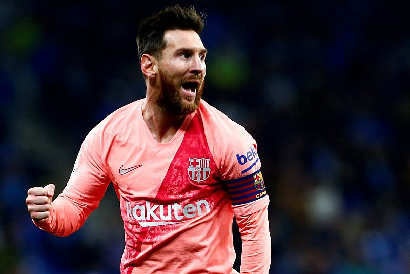 Un Messi de escándalo conquista Cornellà