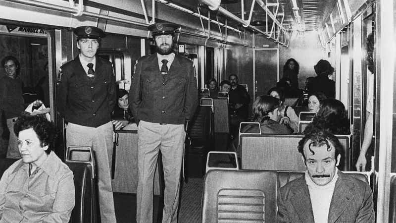 "Metro de Madrid, un viaje de 100 años", en 'Documentos RNE'