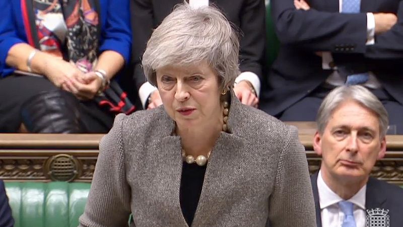 May descarta un segundo referéndum y convoca la votación del 'Brexit' en el Parlamento para la tercera semana de enero