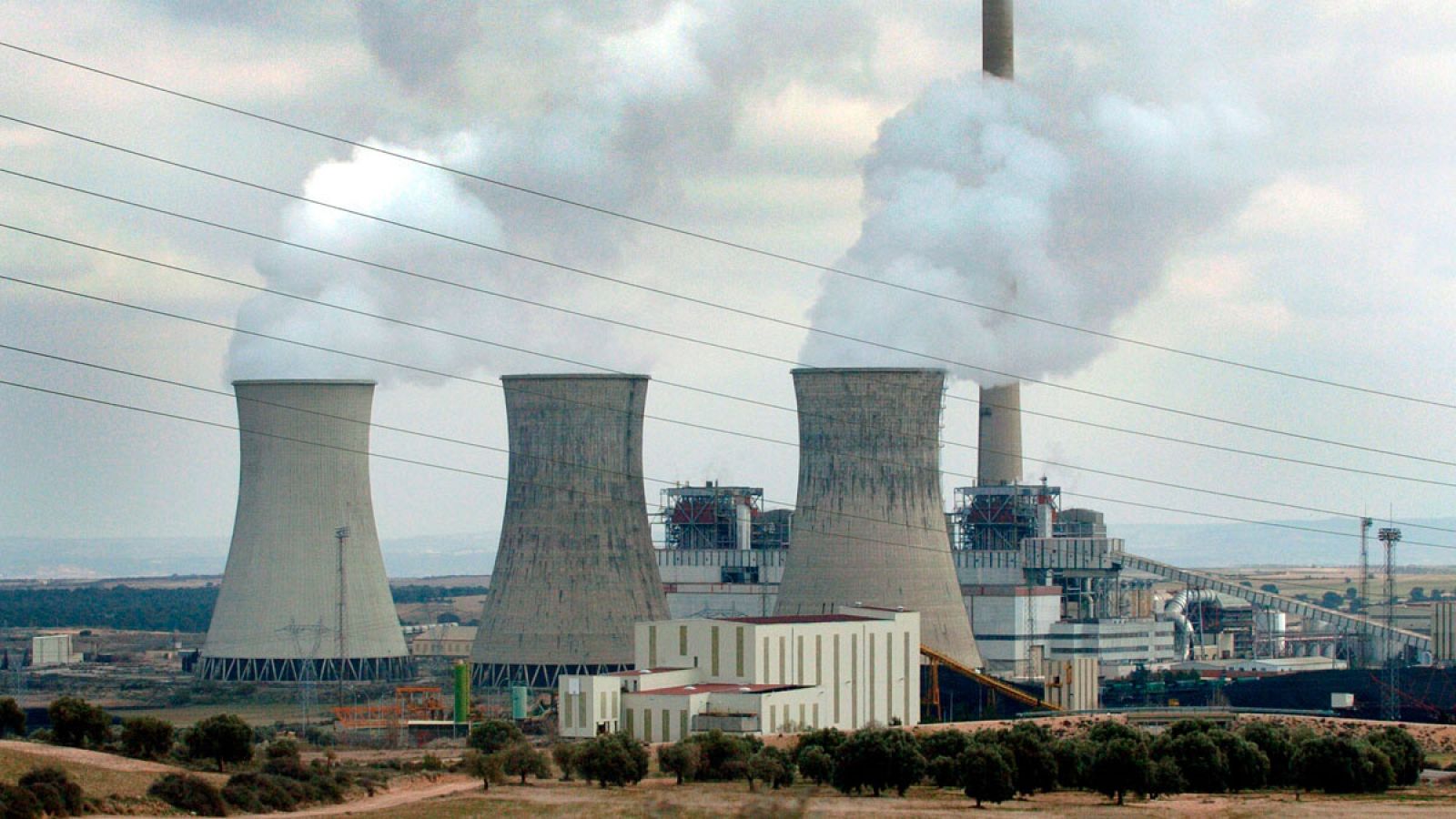 Imagen de archivo de la central térmica de Endesa en la localidad turolense de Andorra