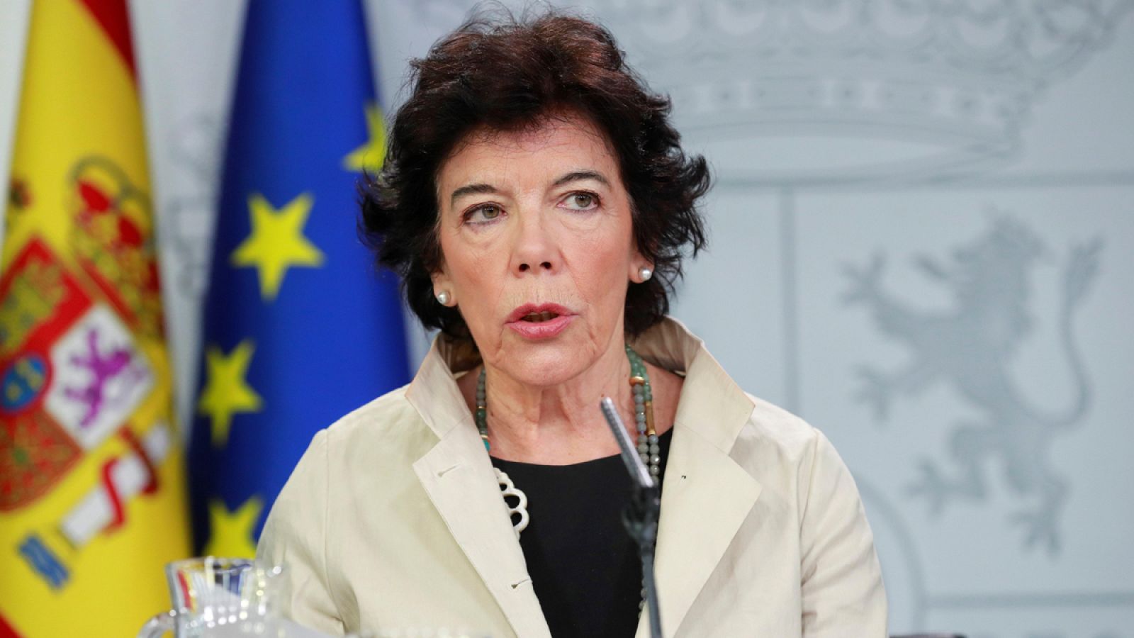 El Gobierno mantendrá la parte variable de becas a pesar de las quejas de los estudiantes