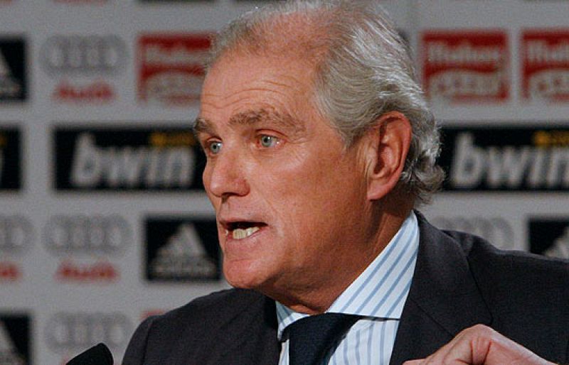 Calderón: "Son una banda de mafiosos"