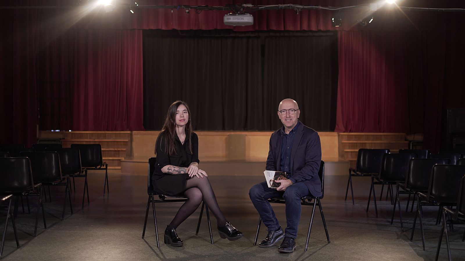 Luna Miguel con Óscar López