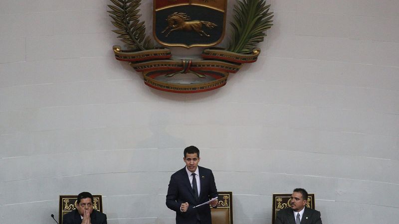 La Asamblea Nacional de Venezuela no reconocerá el nuevo mandato de Maduro y lo tacha de usurpador 