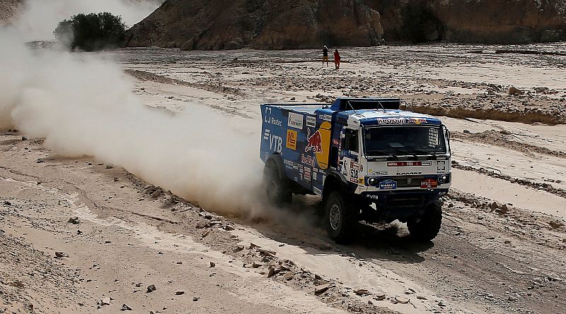 Excluyen un camión ruso del Dakar por atropellar a un espectador y no auxiliarlo